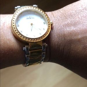 Ladies Invicta gold/silver watch